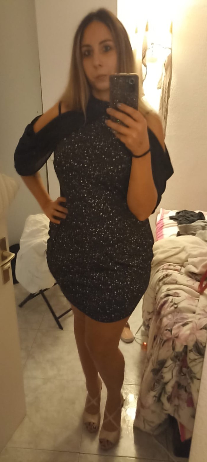 Chica italiana con curvas