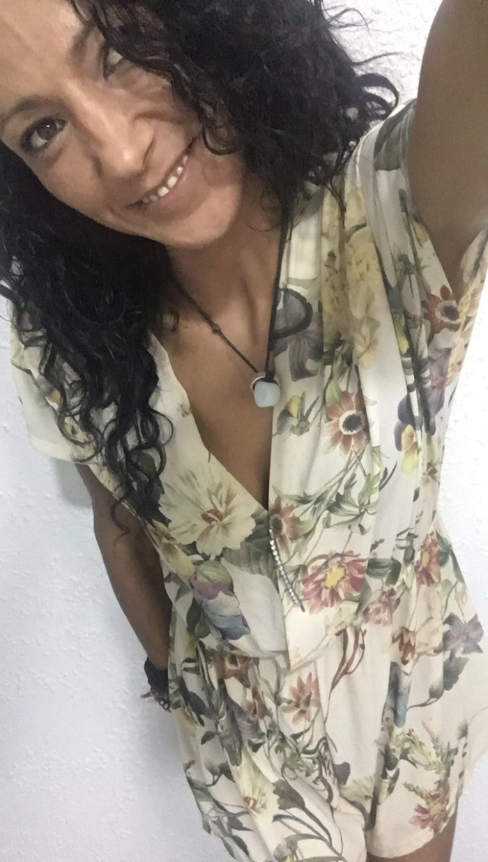 Española fiestera 24hcerca d La Romana y salidas