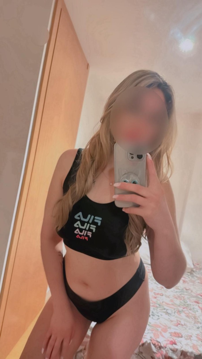 VALENTINA LA PARAGUAYA MAS JUGUETONA SALIDAS