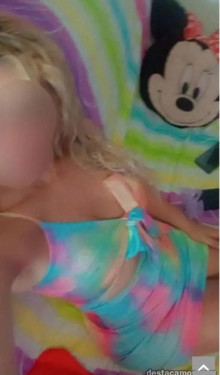 CARMEN MASAJISTA SEXY ESPAÑOLA