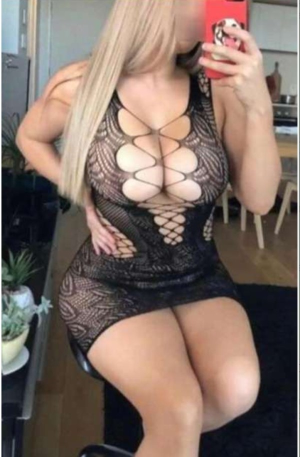 Culona Morbosilla fiestera tetona Madurita cañera Garganta profunda