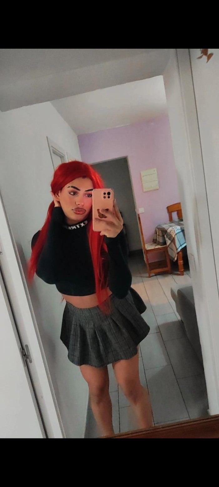 DESCUBRE TODO EL PLACER SEXUAL ENTRE MIS PIERNAS