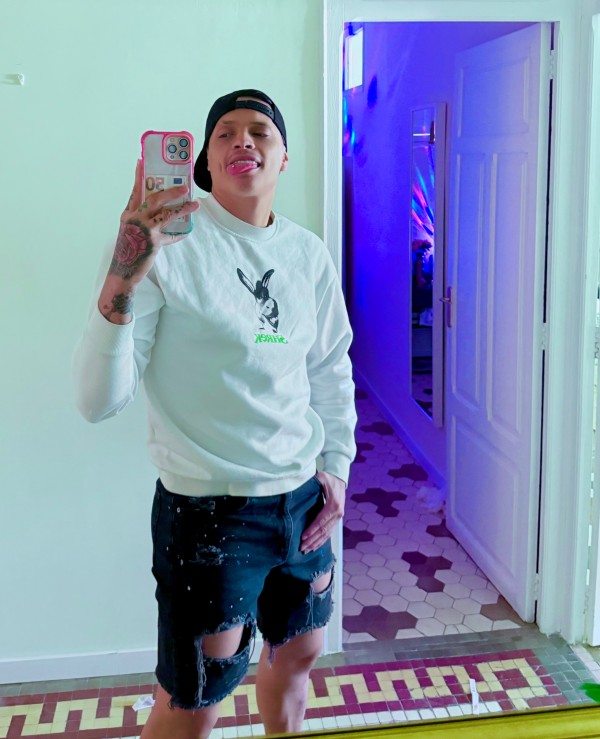 NOVEDAD EN TU CIUDAD VENEZOLANO, MODELO Y ACTOR XXL