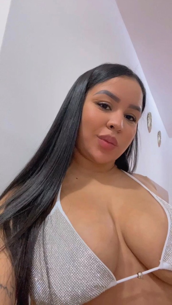 HERMOSA CHICA EN AGUADULCE DISPUESTA A PASAR UN RATO AGRADABLE VEN!!