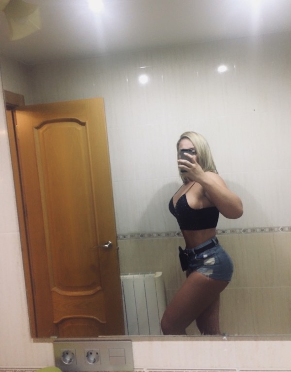 LAURA OFREZCO DE TODO Y PARA TODOS LOS GUSTOS