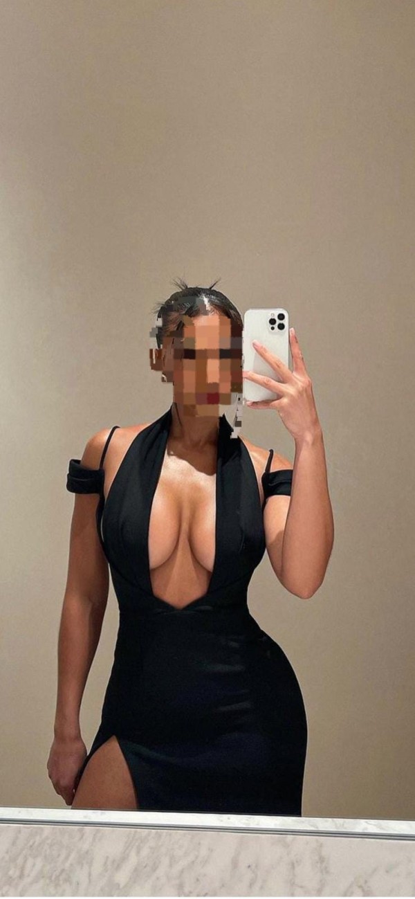 UNA ESPAÑOLA MUY SENSUAL Y TRAVIESA.!