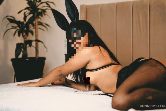 SEDUCTORA Y COMPLACIENTE