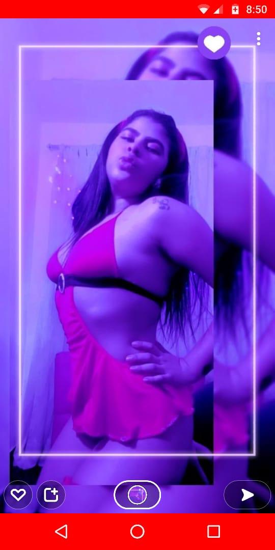 SOY MUY IMPLICADA Y CACHONDA