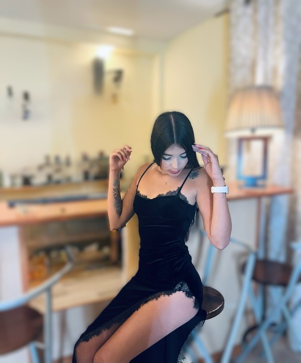 nueva en alcala de henares Angie nueva ardiente