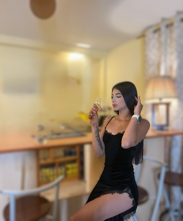 nueva en alcala de henares Angie nueva ardiente