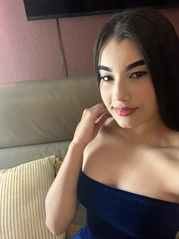 MELI MUÑEQUITA ARDIENTE EN ALCALA DE HENARES