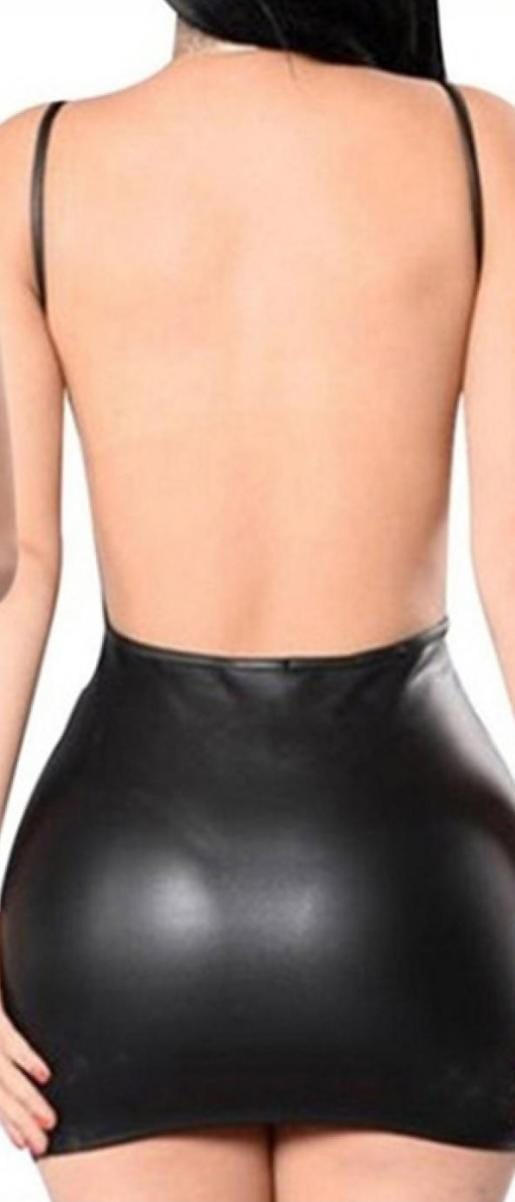 Karen fiestera inplicada divertida atrevete