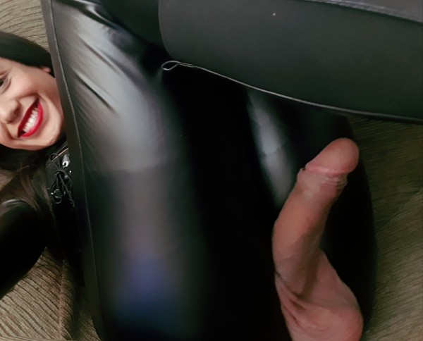 20 CM DE POLLA RICA PARA TI AMOR,