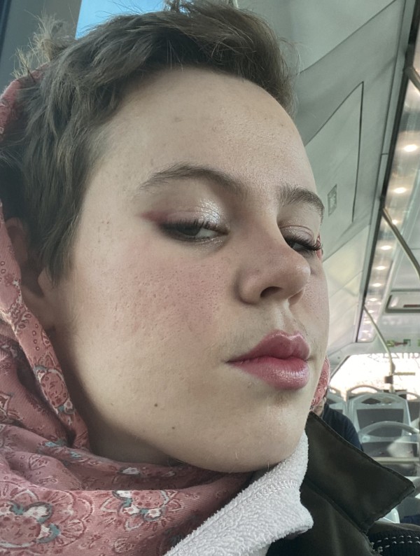 Chica joven de Madrid. Pasamos un buen rato??