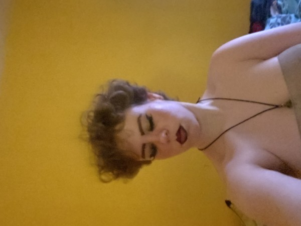 Chica joven de Madrid. Pasamos un buen rato??