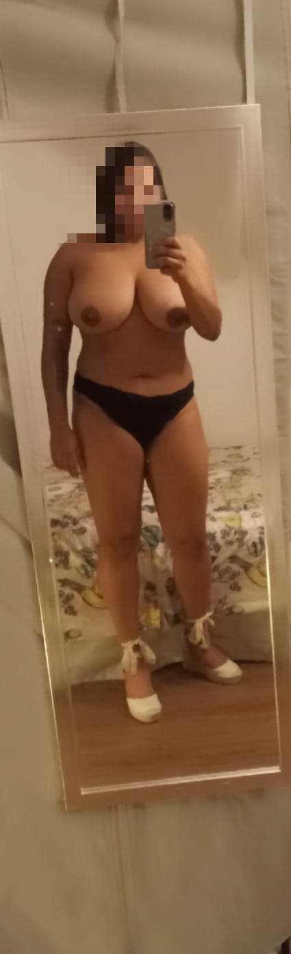 Mulata tetona disponible 24h