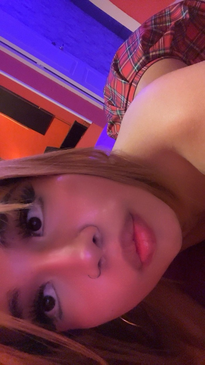 Impresionante travestí, femenina,sensual, morbosa