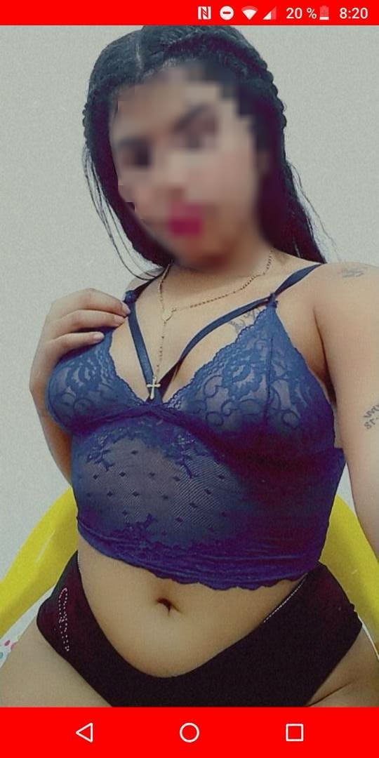 MULATA DE HERMOSAS CURVAS