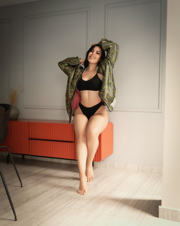 Lucia Fiestera Encantadora Pocos Días en Granada