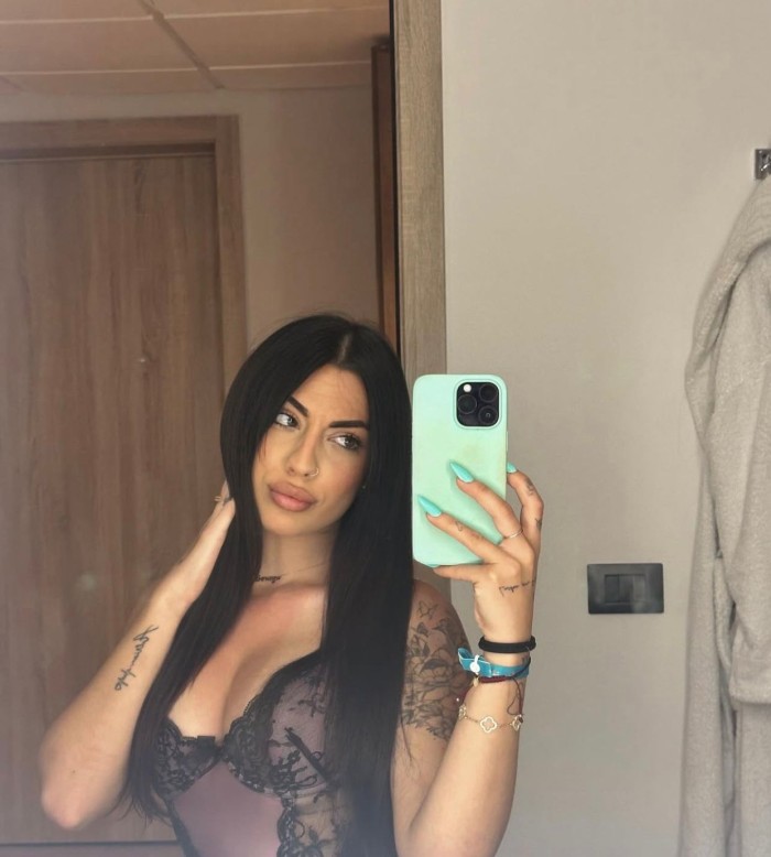 Chica extrovertida divertida y carismática!!