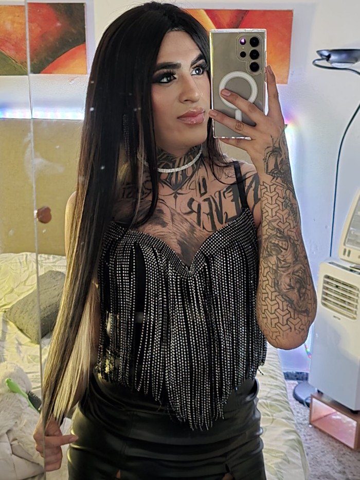 SOL COLOMBIANA ARDIENTE CHICA TRANS FOGOSA NOVEDAD