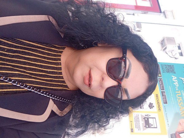 TRAVESTI MORENAZA VERSÁTIL BRASILENA VICIOSA ..