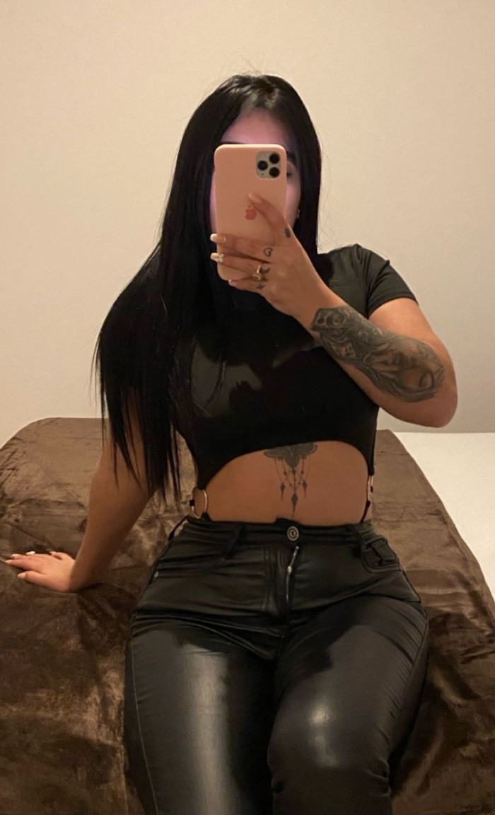 HERMOSA LATINA PARA CUMPLIR TUS FANASIAS