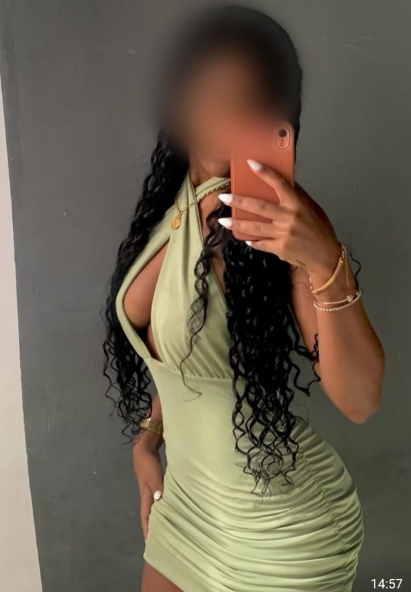 Hermosa morena