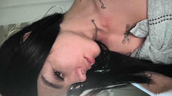 Primerizo?elige bien tu primera experiencia.mamadora implicada