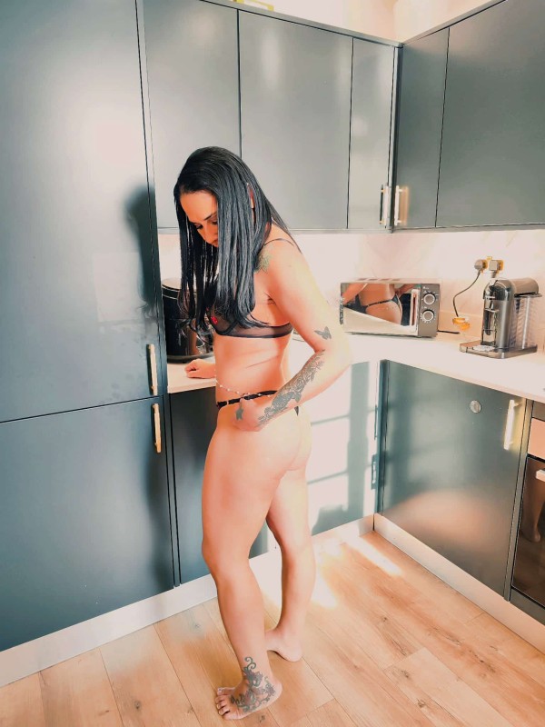 BRASILEÑA MUY CALIENTE