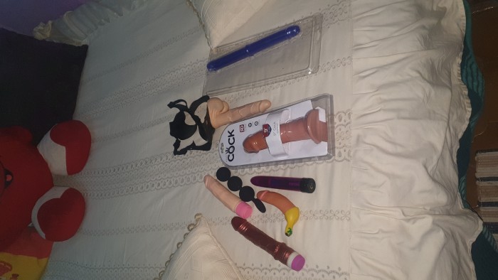 Masajista profesional en camilla a 3 mano