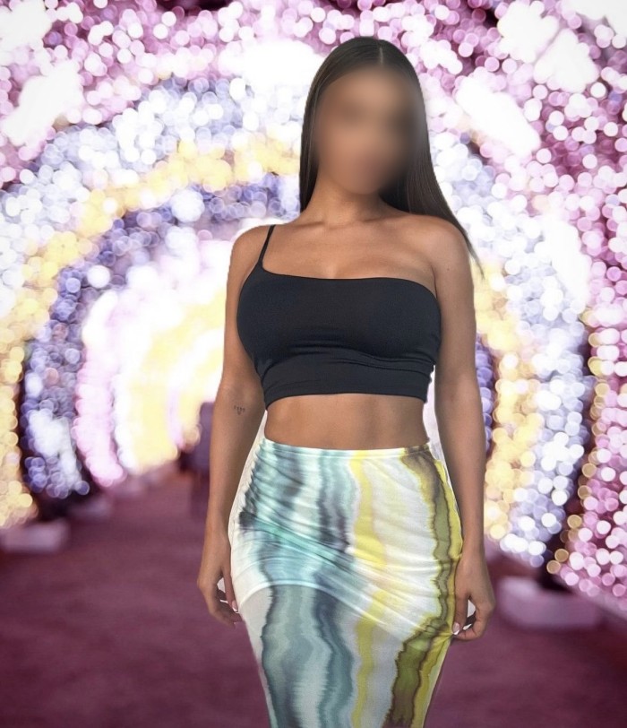 Amanda, preciosa mujer novedad por 7 Palmas