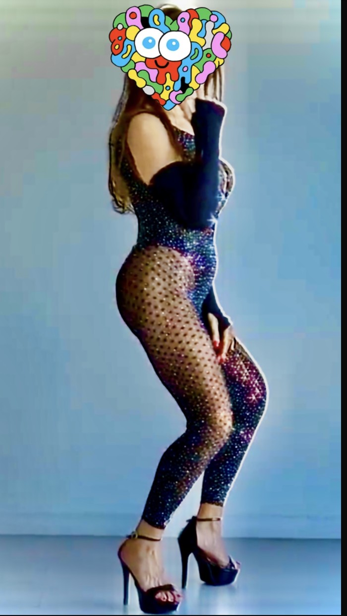 Bombón Rubia espectacular