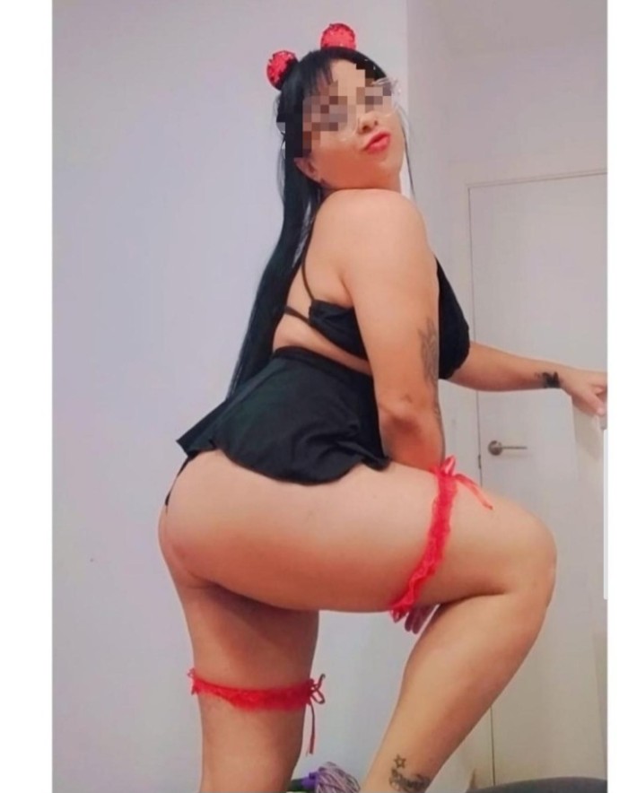 Estrella muy cachonda hago domicilios