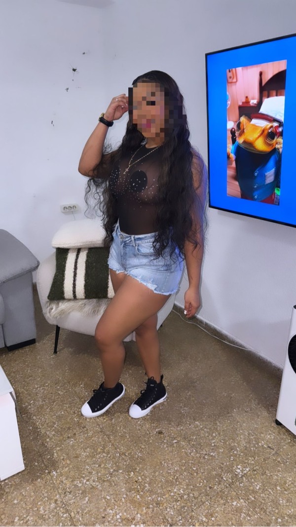 SOMOS AMIGUITAS FIESTERA NOS GUSTA LOS TRIOS