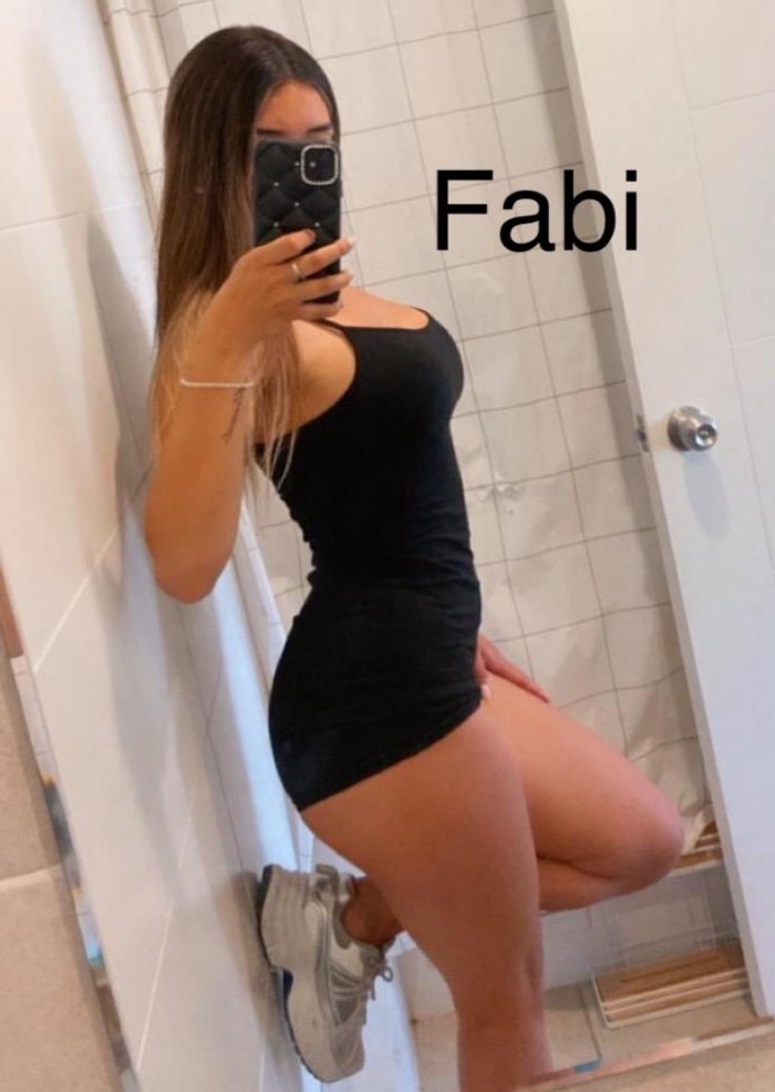 FABI RECIEN LLEGADA A PARLA SOLO POR UNOS DIAS