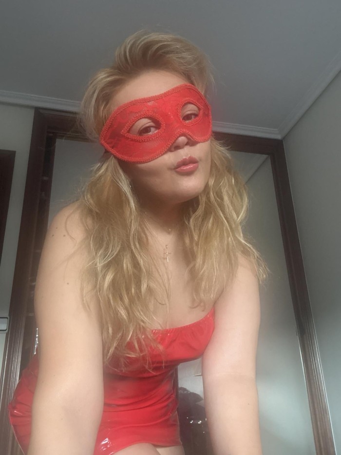 Soy tu sumisa colombiana , tu mi amo