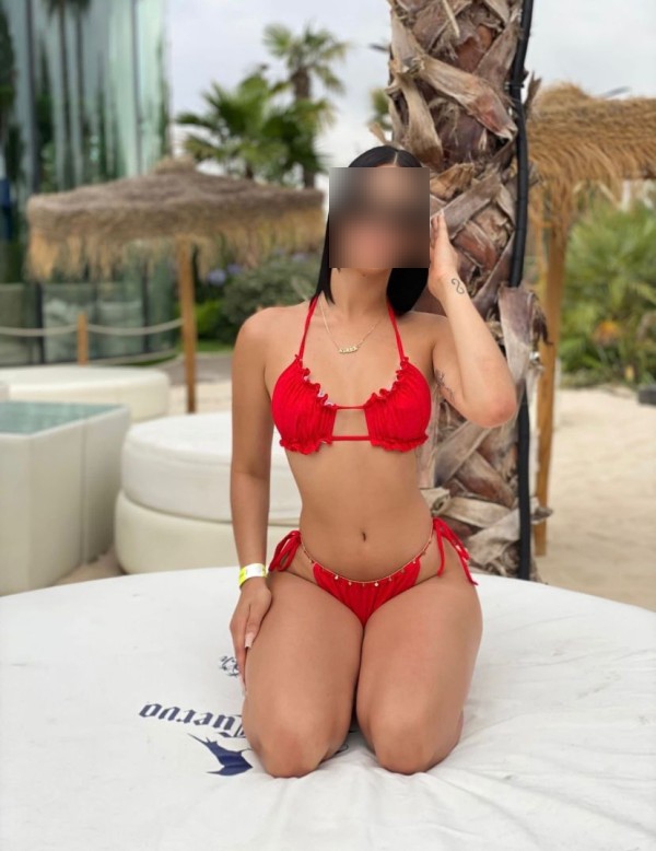 Elegante discreta independiente llámame