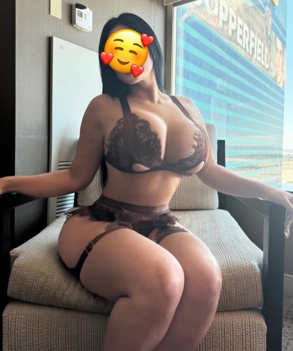 Chica fiestera real como las fotos