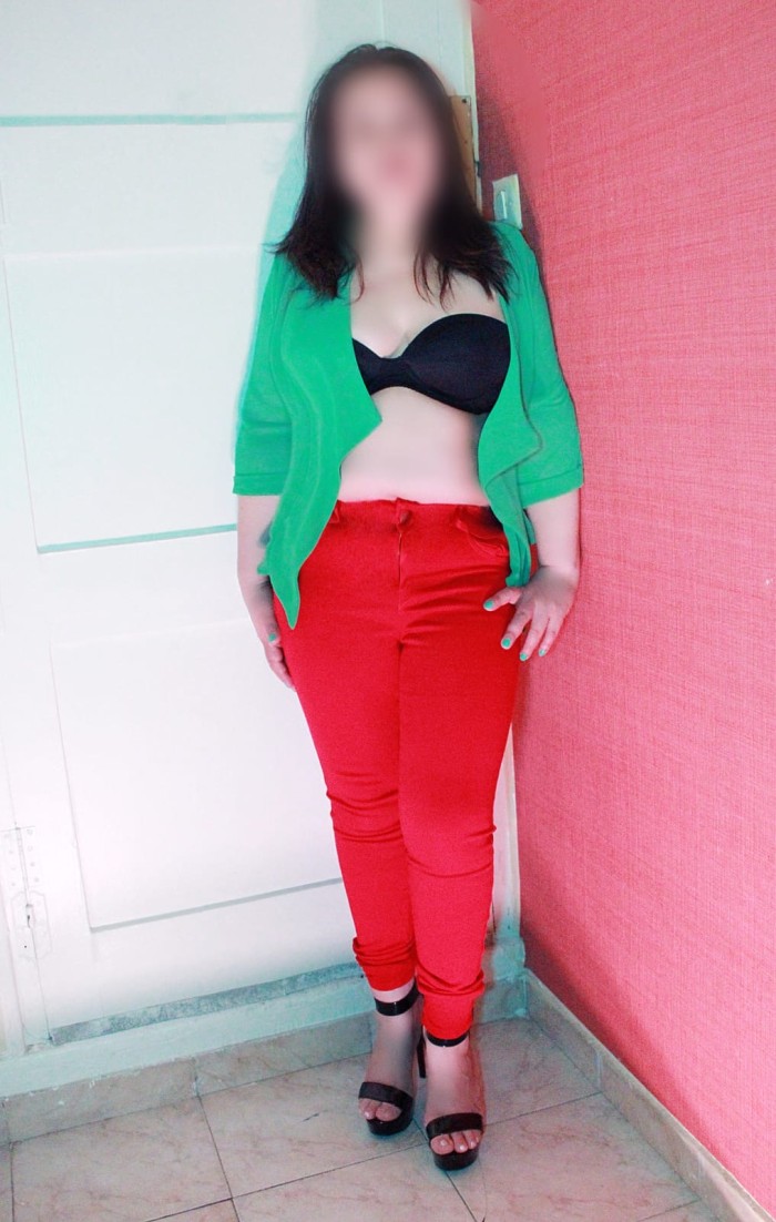 Paraguaya ama de casa muy guarra , economico