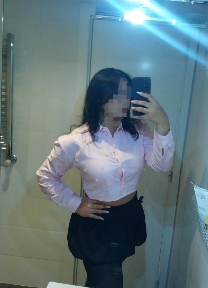 GUARRA Y HERMOSA /SALIDAS