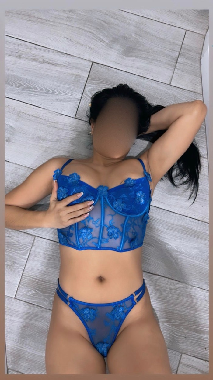 TRAVIESA Y FOGOSA COLOMBIANA PARA DIVERTIRSE