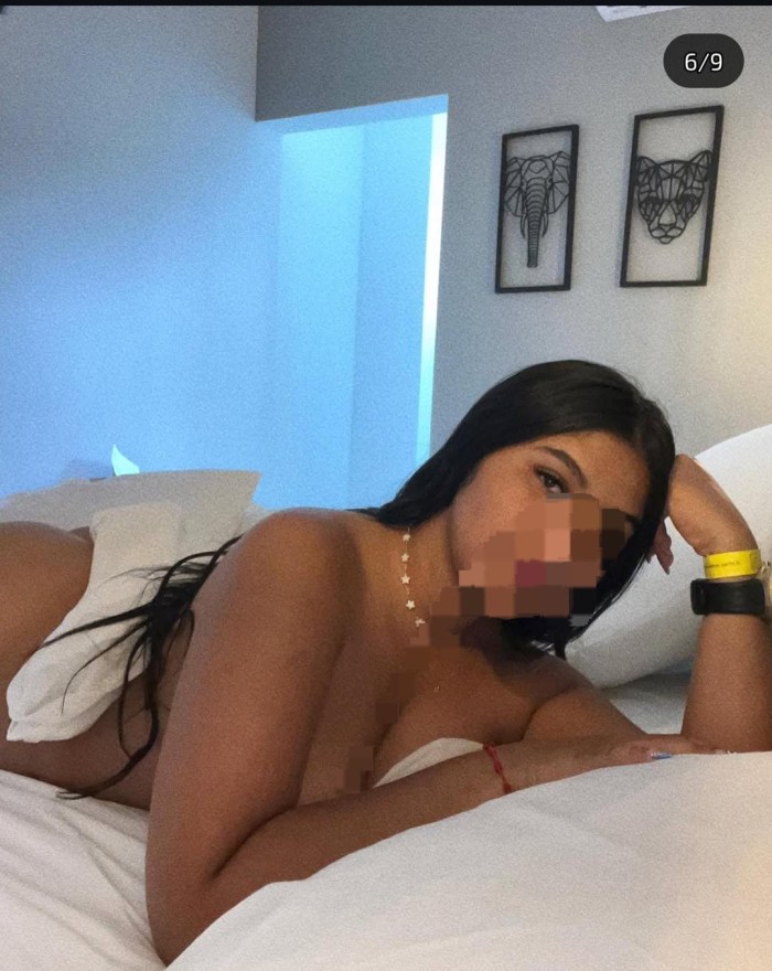 Teen colombiana. Muy viciosa y juguetona