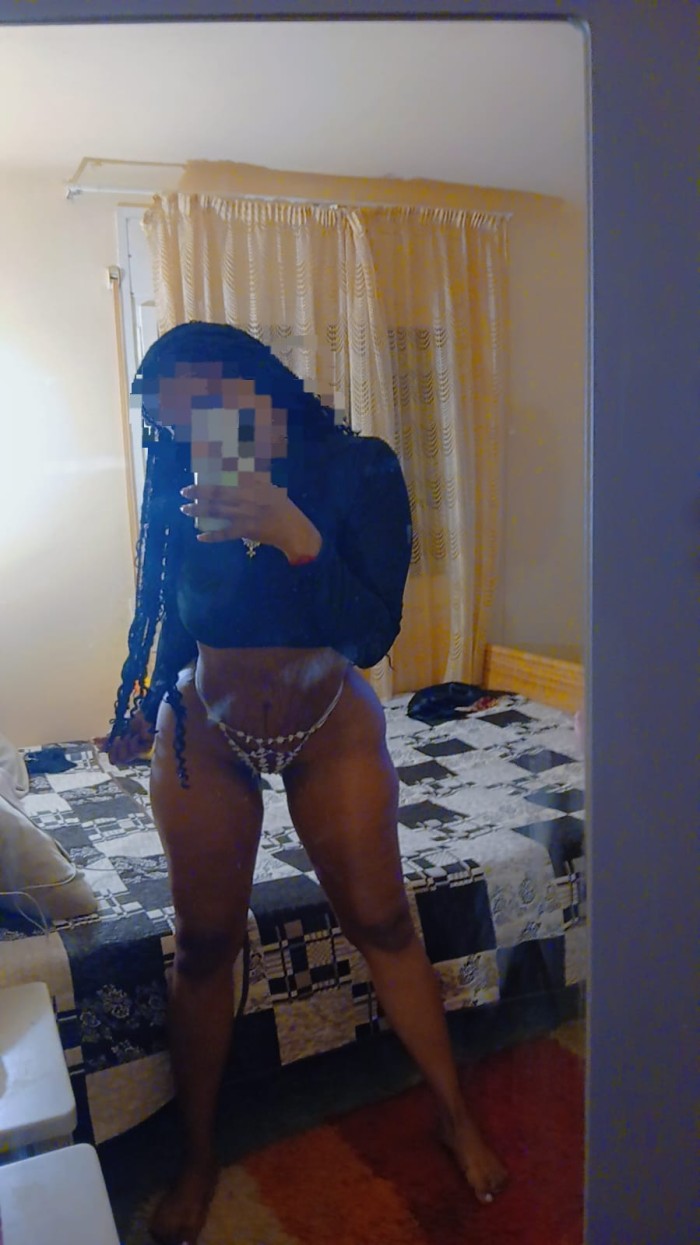 NIÑATA COLOMBIANA 25 AÑOS