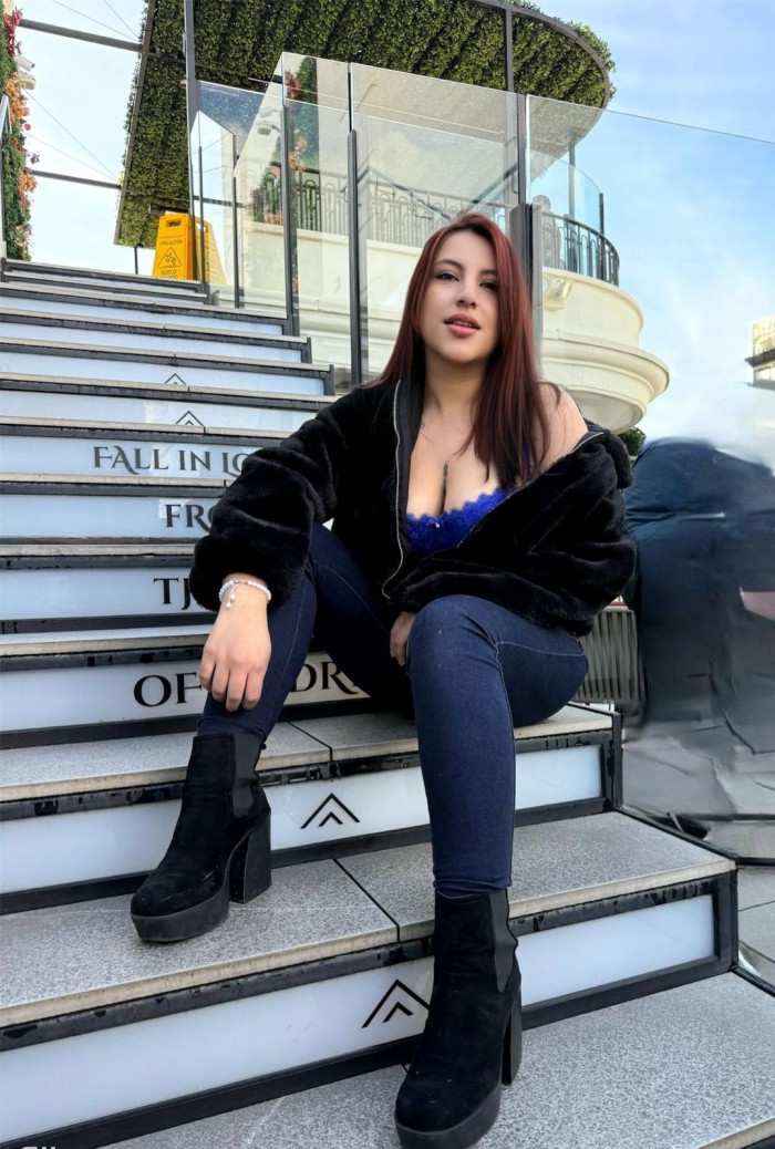 Veronika, la colombiana que hará realidad tus fantasías