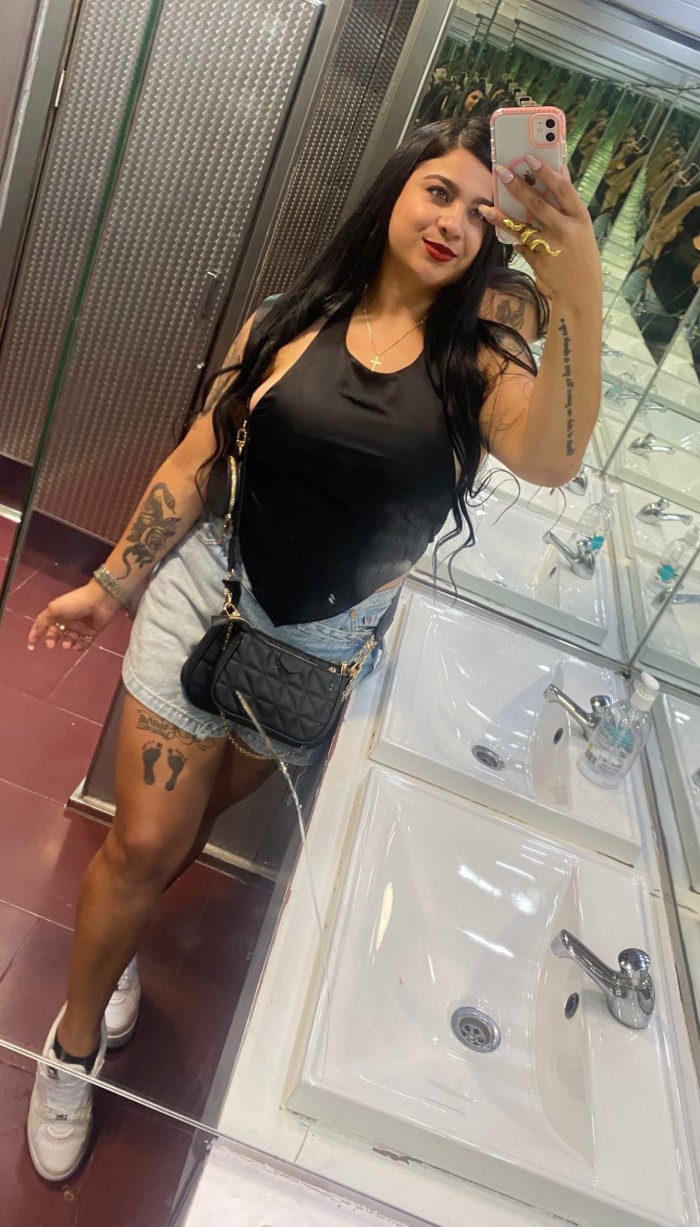 Tetona y Juguetona en (NOU BARRIS)