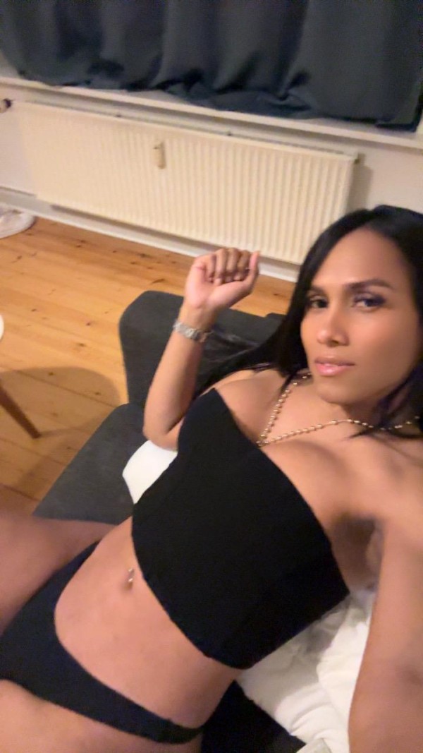 Novedad trans real femenina una bomba la más desea