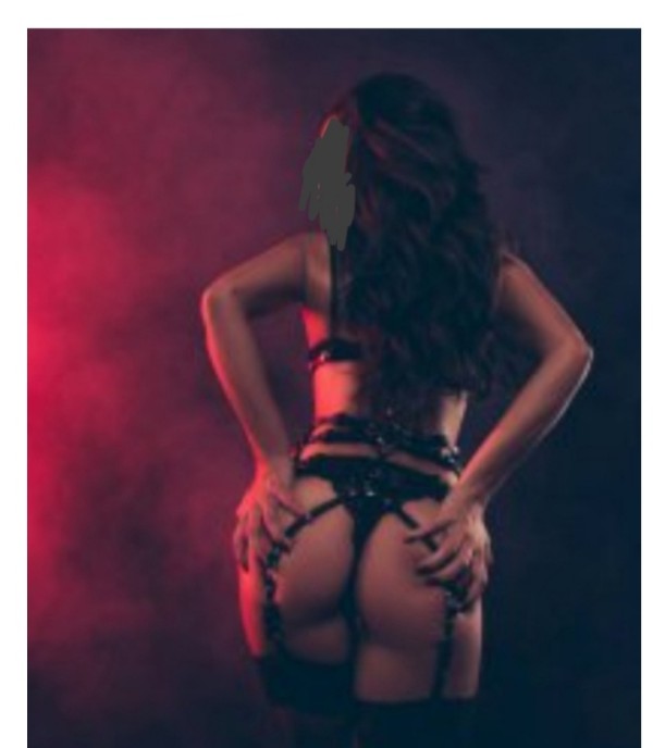 ANA IS NUEVA en gijon