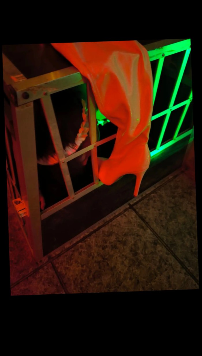 Mistress ama victoria