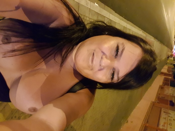 Valeria videollamadas y salidas 24 horas